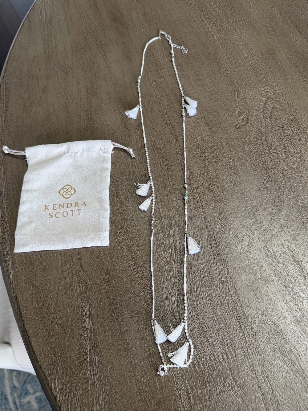 Kendra Scott necklace